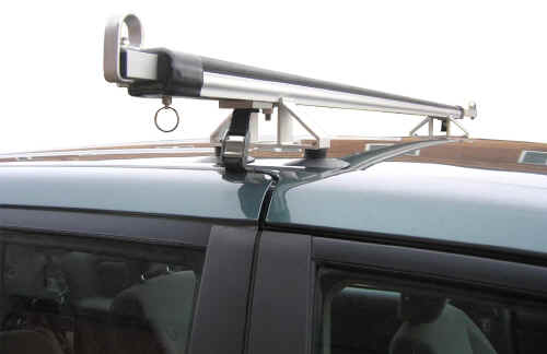 Universal roof rack close up view of loading bar end